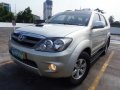 Sell Silver 2009 Toyota Fortuner in Manila-0