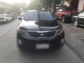 Sell Black Kia Sorento 2015 in Manila-0