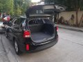 Sell Black Kia Sorento 2015 in Manila-6