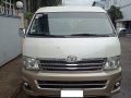 Toyota Hi-Ace Super Grandia 2011-2