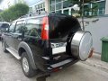 Ford  Everest 2008-1