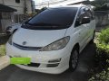 2004 Toyota Previa-7