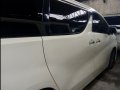 Sell White 2016 Toyota Alphard V6 in Manila-1