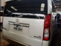 Sell White 2015 Toyota Hiace Grandia in Manila-3