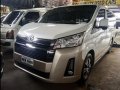 Sell White 2015 Toyota Hiace Grandia in Manila-4