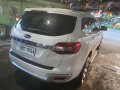 Sell Pearlwhite 2016 Ford Everest in Cebu-7