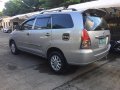 Toyota Innova E 2008-4