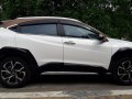 WHITE HONDA HRV 2019-5