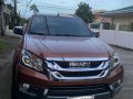 Isuzu Mu-X Contact Seller 2015-7