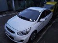 Selling White Hyundai Accent 2004 in Manila-1