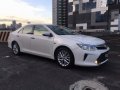 Sell White 2015 Toyota Camry in Parañaque-7
