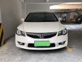 Sell Pearl White 2009 Honda Civic in Quezon City-6