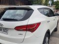 Sell White 2015 Hyundai Santa Fe in Quezon City-2