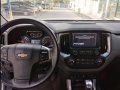 Sell White 2018 Chevrolet Colorado in Manila-5