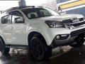 White Isuzu Mu-X 2015 for sale in Naga-1