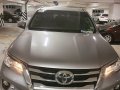 Selling Silver Toyota Fortuner 2017 in Quezon City-1
