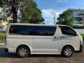 Selling White Toyota Hiace 2017 in Angeles-0