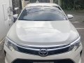 2017 Pearl White Toyota Camry 2.5V AT-1