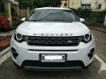 White Land Rover Discovery 2018 for sale in Quezon-1