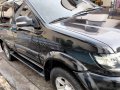 2016 BLACK ISUZU XUV AUTOMATIC DIESEL LOW MILEAGE 21,500 KMS 1ST OWNED- LADY DRIVER-1