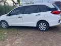 Selling White Honda Mobilio 2018 in Calamba-2