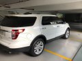 Selling White Ford Explorer 2014 in Makati-4