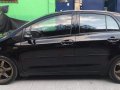 Selling Black Toyota Yaris 2012 in Manila-5