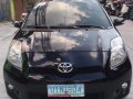 Selling Black Toyota Yaris 2012 in Manila-8
