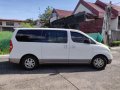 White Hyundai Grand Starex 2012 for sale in San Juan-6