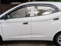 Selling White Hyundai I30 2016 in Malolos-4