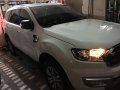 White Ford Everest Trend 2016 for sale in Quezon-6