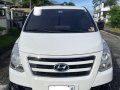 Selling White Hyundai Grand Starex 2016 in Binan-9