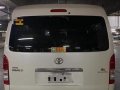 Selling White Toyota Hiace 2018 in Manila-3