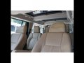 Selling Brightsilver Land Rover Discovery 4 2010 in Quezon-5