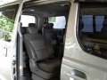 Hyundai Starex 2011 CVX Premium Van-6