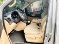 Selling Brightsilver Hyundai Grand Starex 2014 in Muntinlupa-1