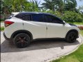 White Honda HR-V 2016 for sale in Lapu-Lapu-1