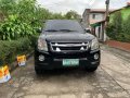 Selling Black Isuzu D-Max 2010 in Calamba-4