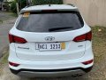 White Hyundai Santa Fe 2016 for sale in Pasig-5