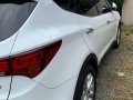 White Hyundai Santa Fe 2016 for sale in Pasig-4