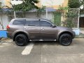 Selling Grey Mitsubishi Montero Sport 2012 in Manila-3