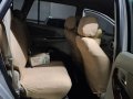 Selling Pearlwhite Toyota Innova 2016 in Mandaluyong-2