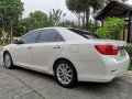 Selling White Toyota Camry 2012 in Manila-5