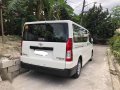 Selling White Toyota Hiace 2017 in Quezon-4