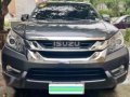 Isuzu Mu-X 2016-8