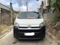 Selling White Toyota Hiace 2017 in Quezon-6