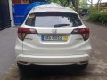 White Honda HR-V 2016 for sale in Parañaque-2