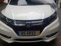 White Honda HR-V 2016 for sale in Parañaque-6