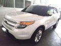 White Ford Explorer 2013 for sale in Pasig-8