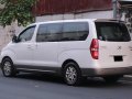 Selling White Hyundai Starex 2013 in Makati-6